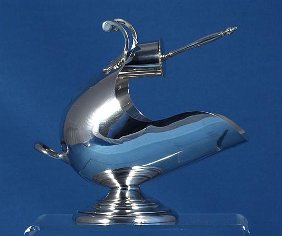 A Victorian novelty silver sugar bowl, modelled as a coal scuttle by John Newton Mappin, height 147mm, weight 7.7oz/240grms.
